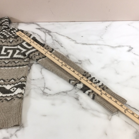 Abercrombie & Fitch Cardigan Sweater Womens XS Small‎ Tan White Aztec Knit - Picture 15 of 15